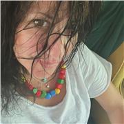 aide aux devoirs pédagogue douce attentionné à l’écoute patiente